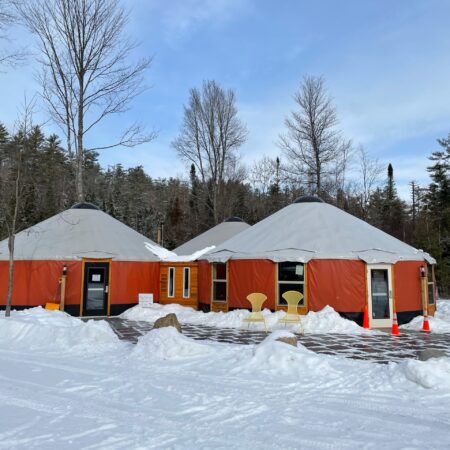 yurt-images-snow